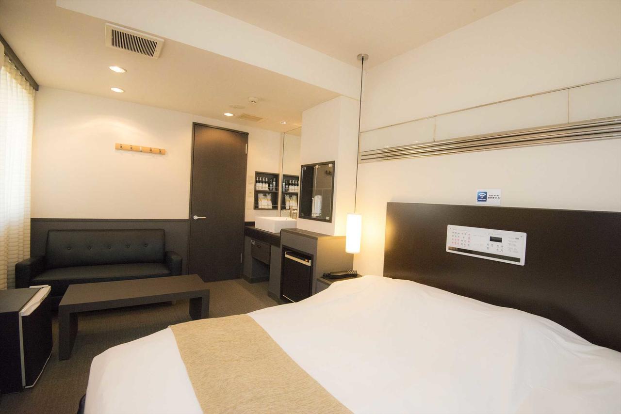 Hotel Double Funabashi Esterno foto