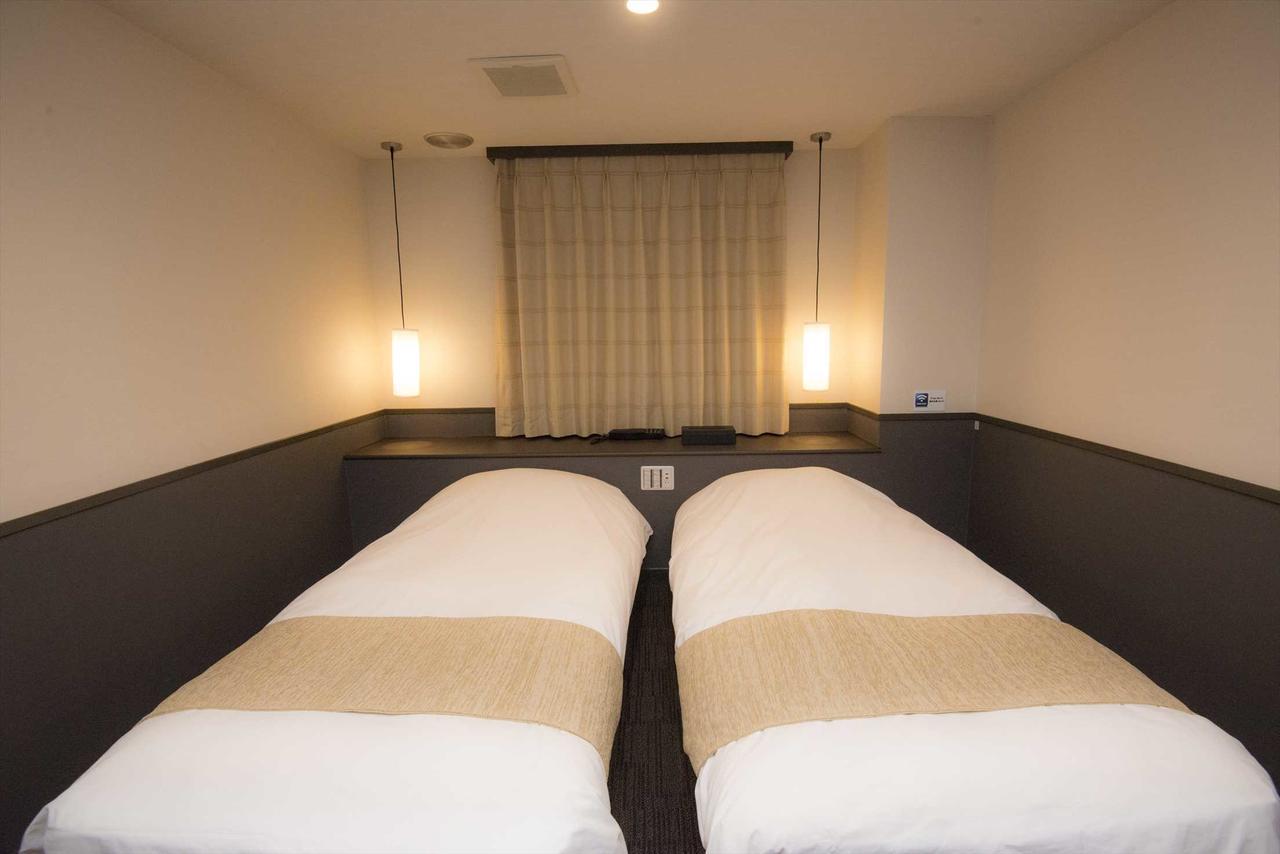 Hotel Double Funabashi Esterno foto
