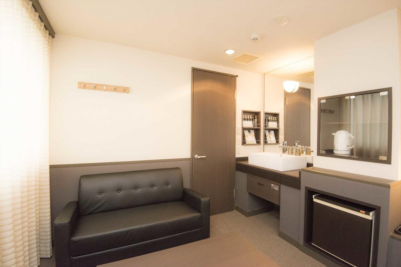 Hotel Double Funabashi Esterno foto